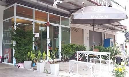 Lemon Tree Motel Surat Thani Bagian luar foto